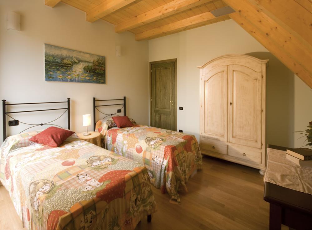 Case Vacanza Orchidea Coreglia Antelminelli Room photo