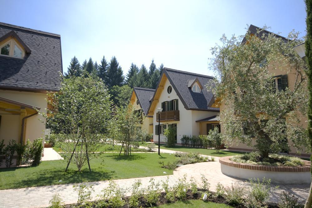 Case Vacanza Orchidea Coreglia Antelminelli Exterior photo