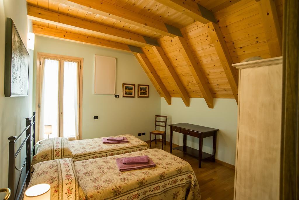 Case Vacanza Orchidea Coreglia Antelminelli Room photo